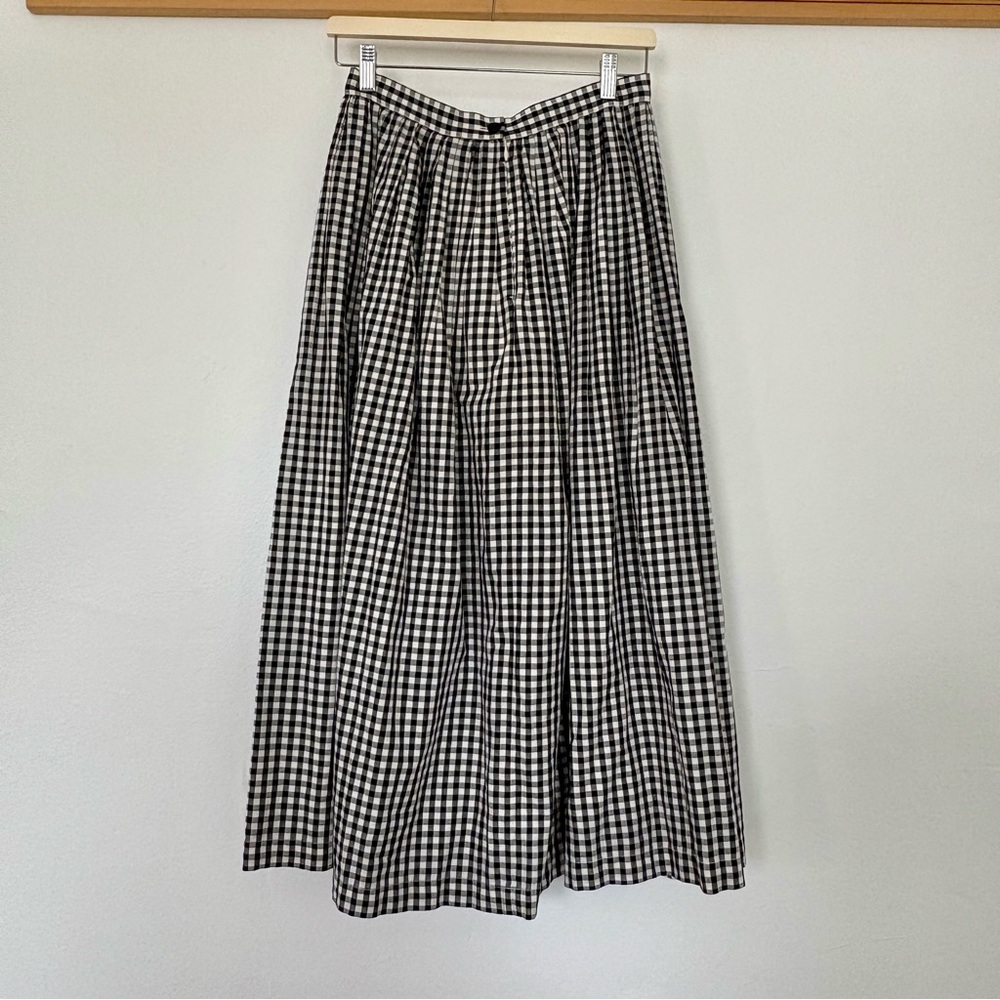 Uniqlo Black and White Midi A line / full skirt